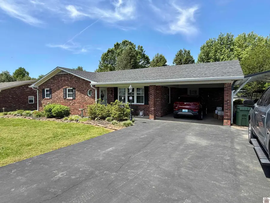 91 Monroe Street, Fancy Farm, KY 42039 - #2