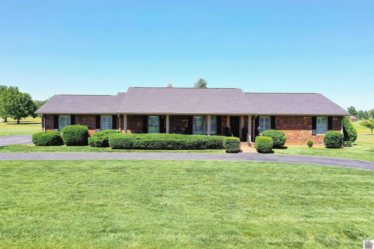 205 Holly Lane, Princeton, KY 42445 - #1