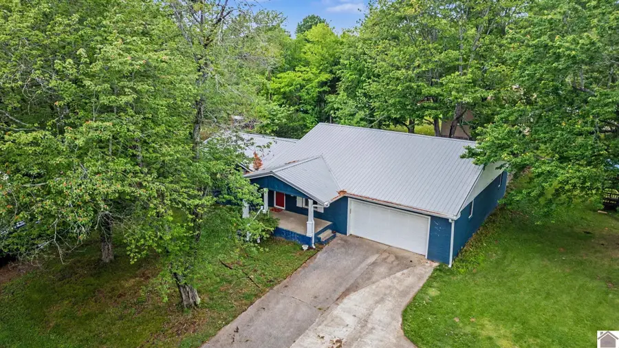 1498 Clayshire, Murray, KY 42071 - #2