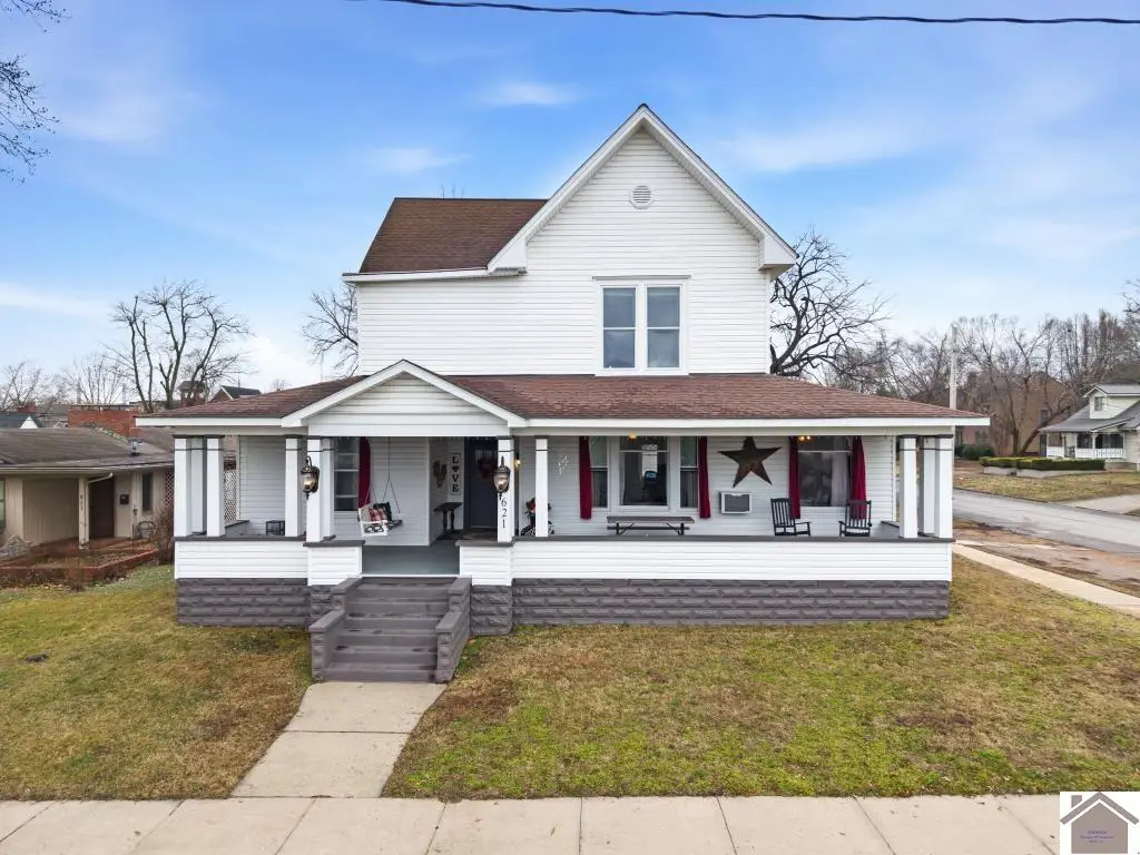 621 Girard, Metropolis, IL 62960 - #1