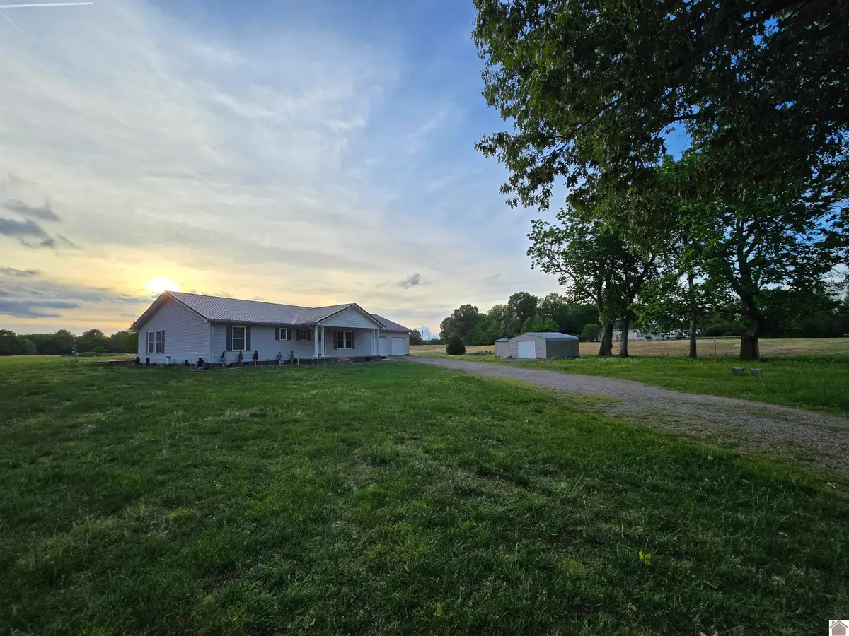 5105 Bradford Road, West Paducah, KY 42086 - #1