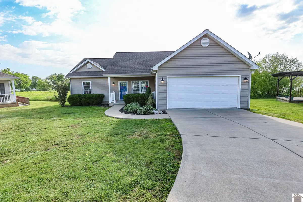 160 Keeneland Court, Paducah, KY 42001 - #1