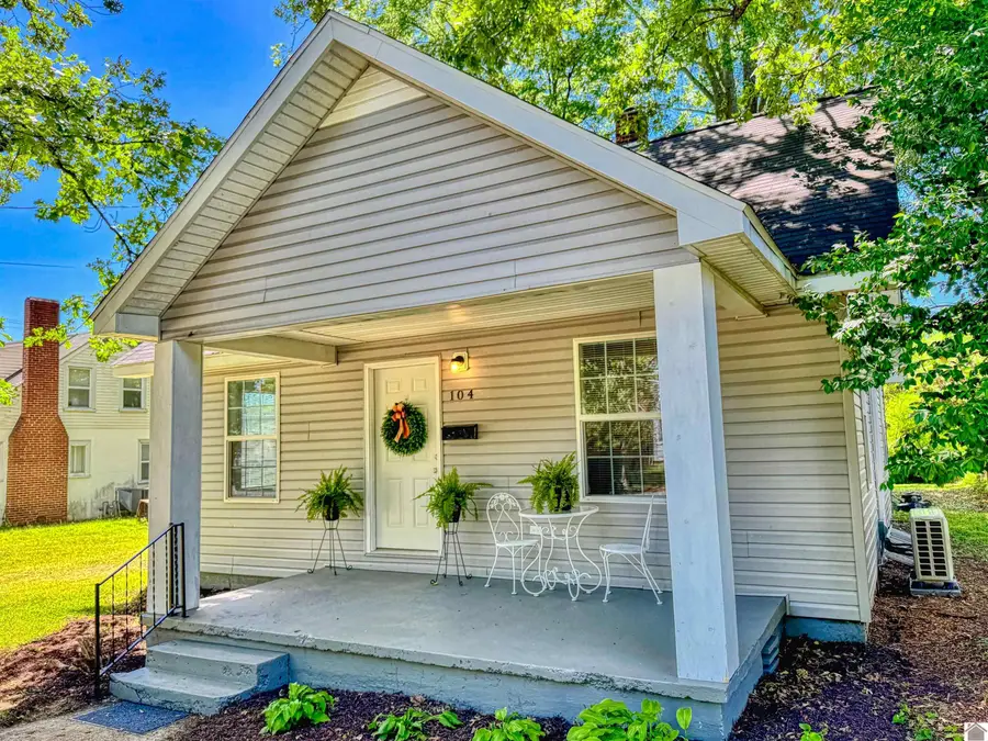 104 S 14th St., Murray, KY 42071 - #2
