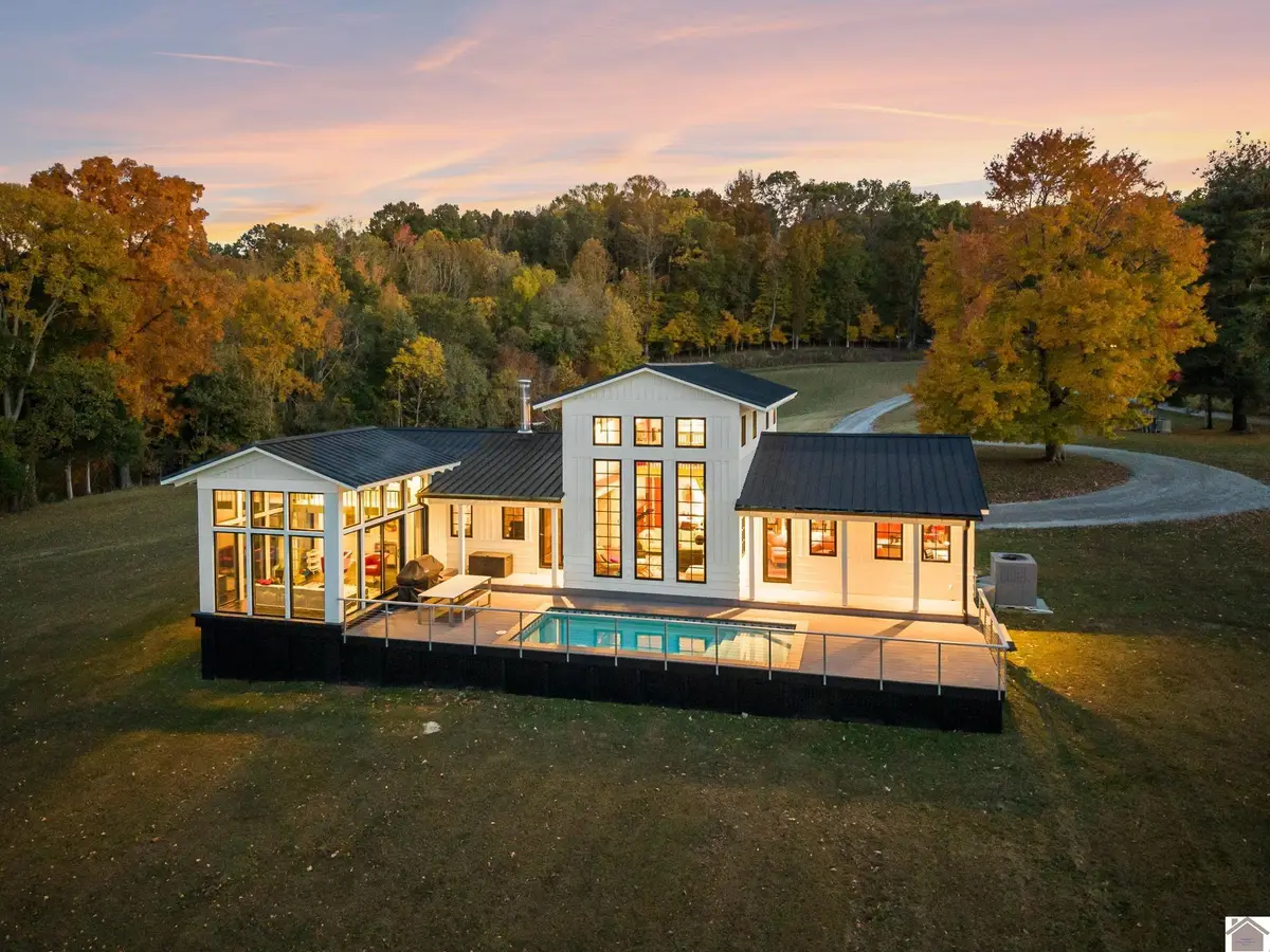 786 Howard Rd, Eddyville, KY 42038 - #1