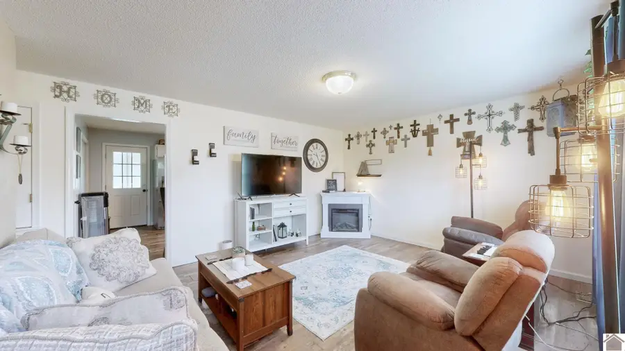 1038 Weda Circle, Mayfield, KY 42066-3171 - #3