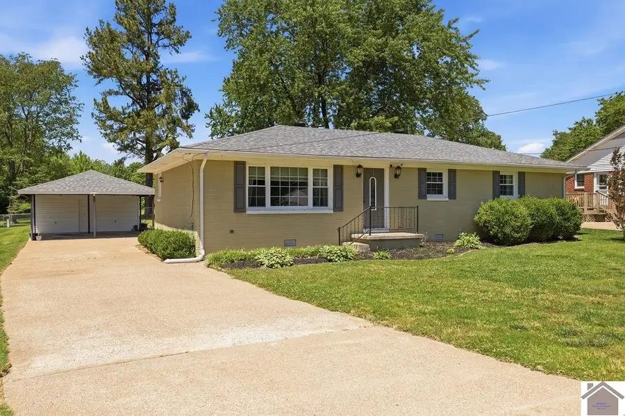 316 Longview Drive, Paducah, KY 42001 - #2