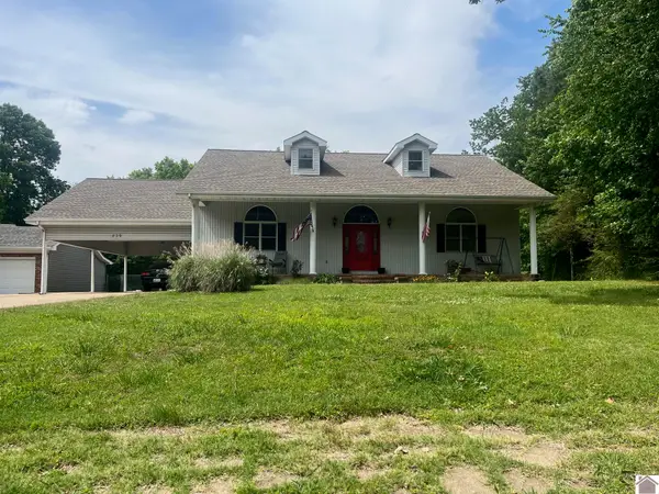 539 E Clay St, Clinton, KY 42031-1229