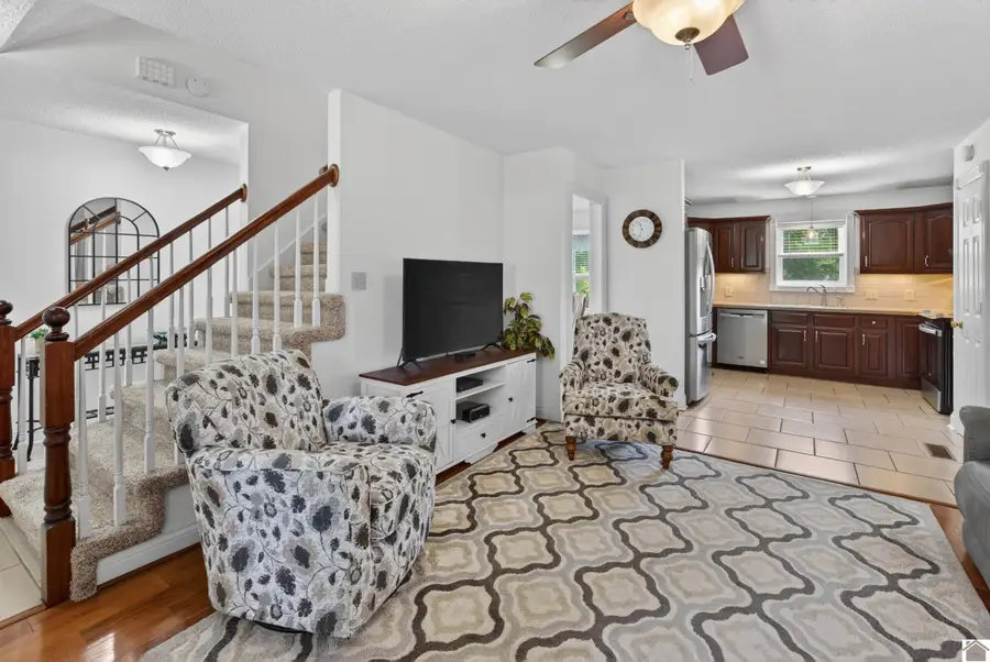 455 Ruth Avenue, Benton, KY 42025 - #3