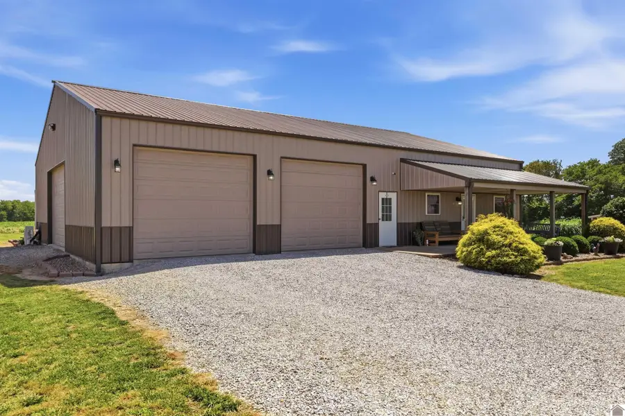 1633 Burnetts Chapel Rd., Farmington, KY 42040 - #2