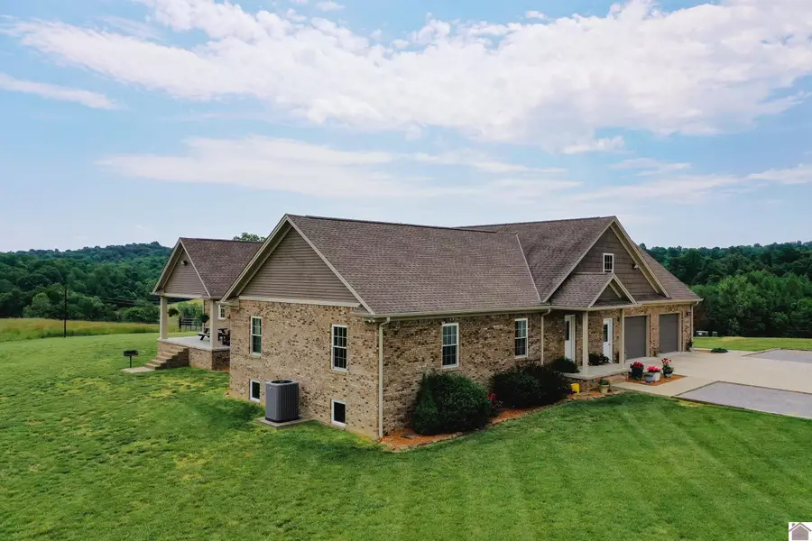 976 Buggs Branch Rd, Marion, KY 42064 - #3