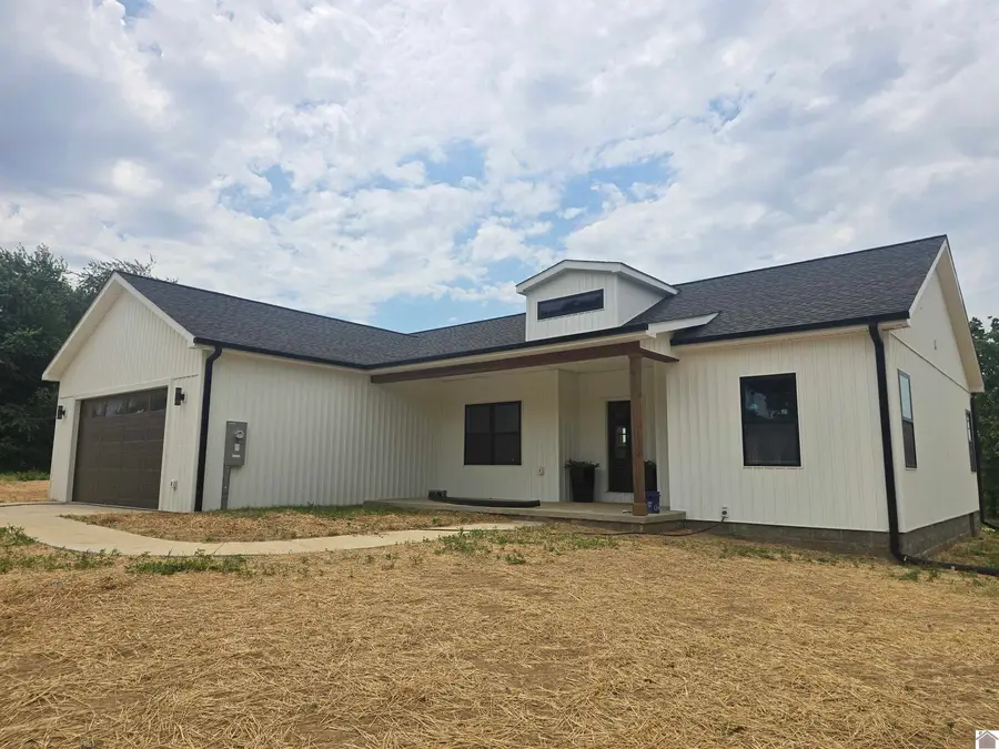 3603 N St Rt 295, Kuttawa, KY 42055 - #3