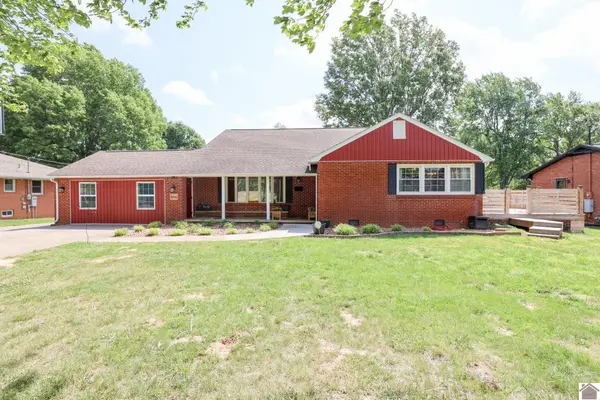 806 Usher St, Mayfield, KY 42066