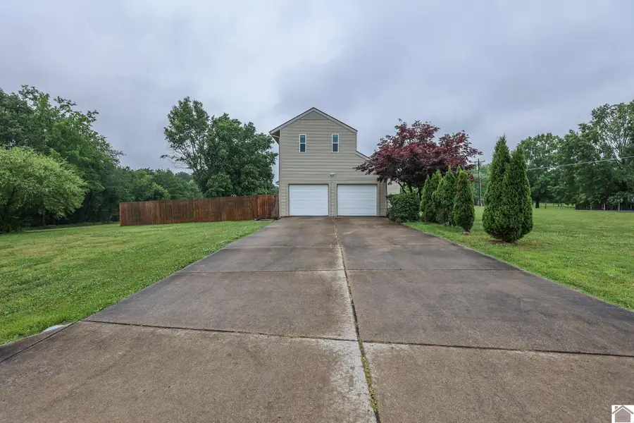 5200 Jewell Ln, Paducah, KY 42001 - #3