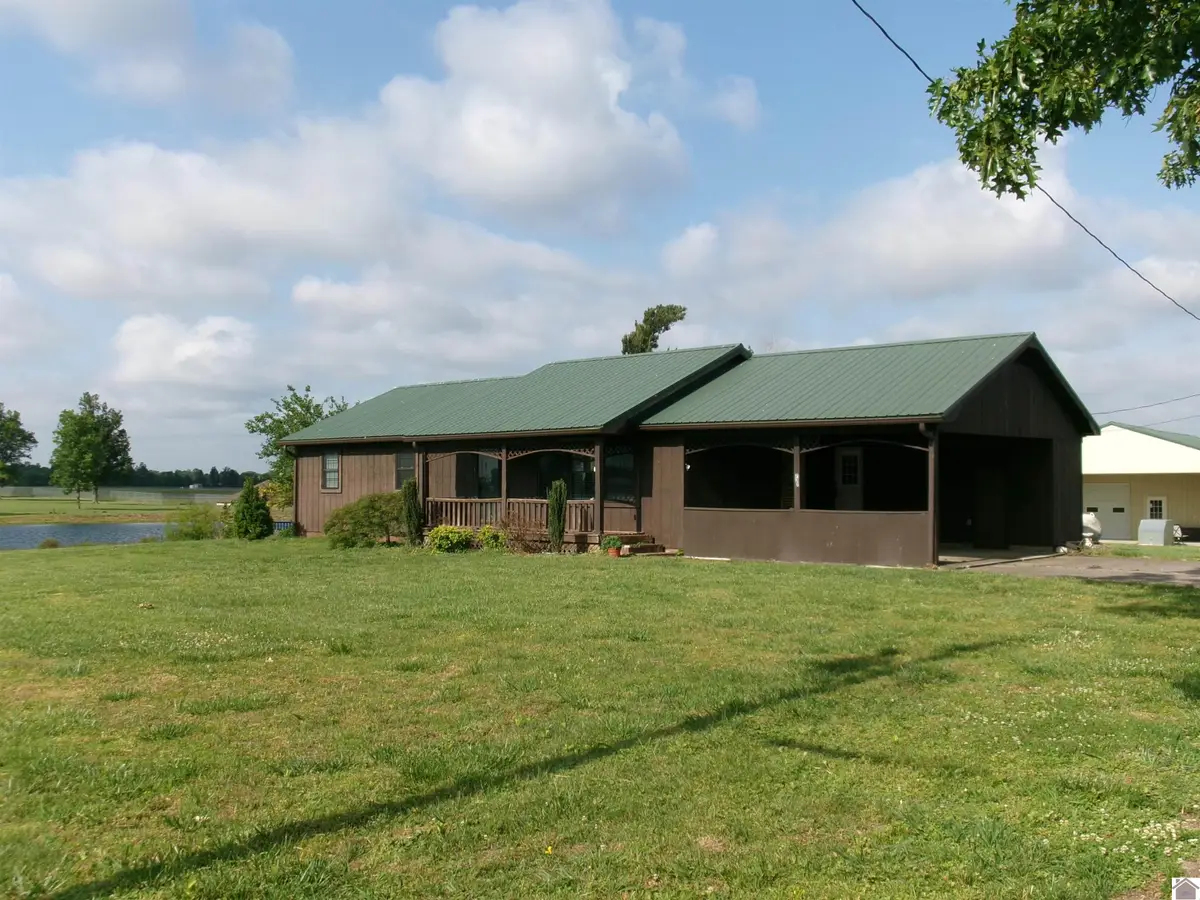 739 Twin Hill Rd, Mayfield, KY 42066 - #1