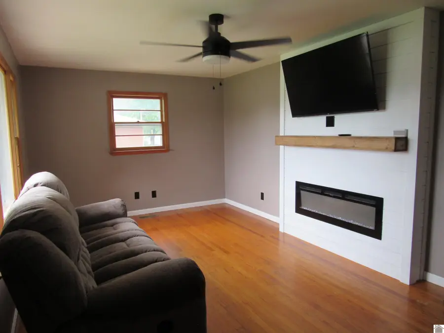 52 Wharton Road, Cadiz, KY 42211 - #2