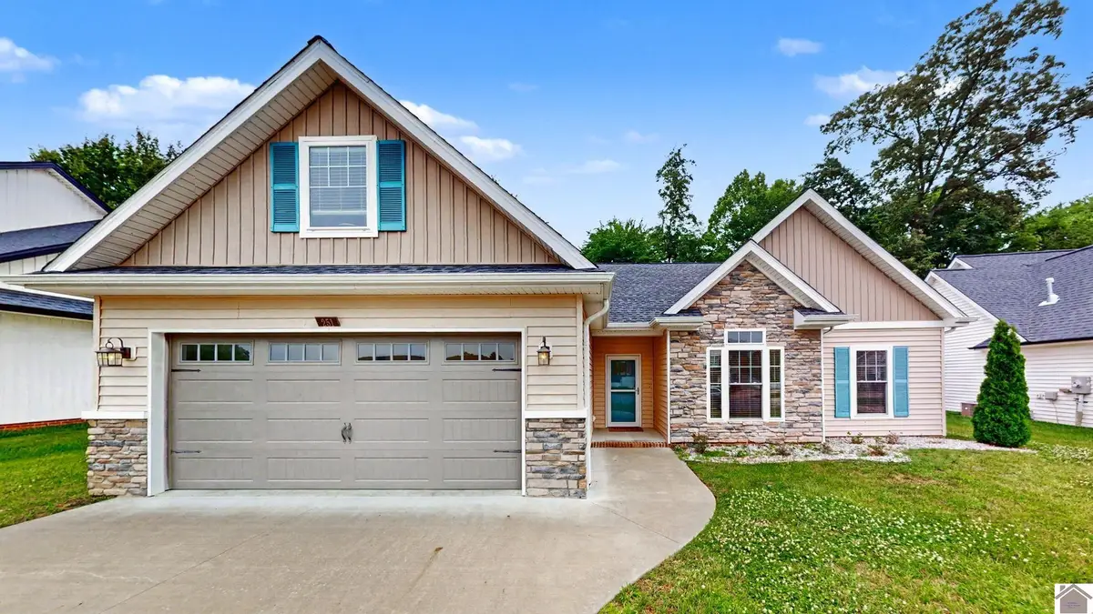 251 Hunters Ridge Dr., Paducah, KY 42001 - #1