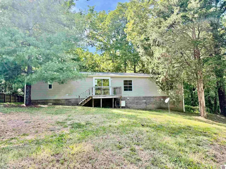 382 Green Acres Lane, Benton, KY 42025 - #2