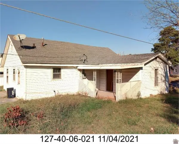 4939 Reidland Rd, Paducah, KY 42003
