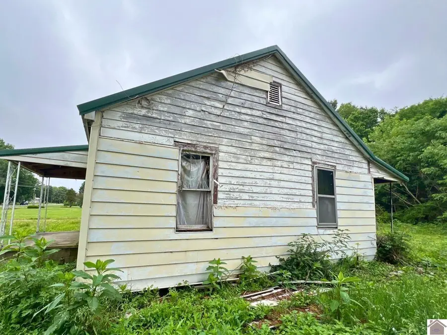 1560 Us-60, Ledbetter, KY 42058 - #2