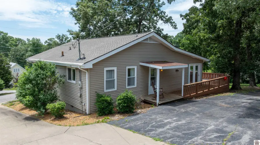 183 Wilkshire Dr, Gilbertsville, KY 42044 - #2