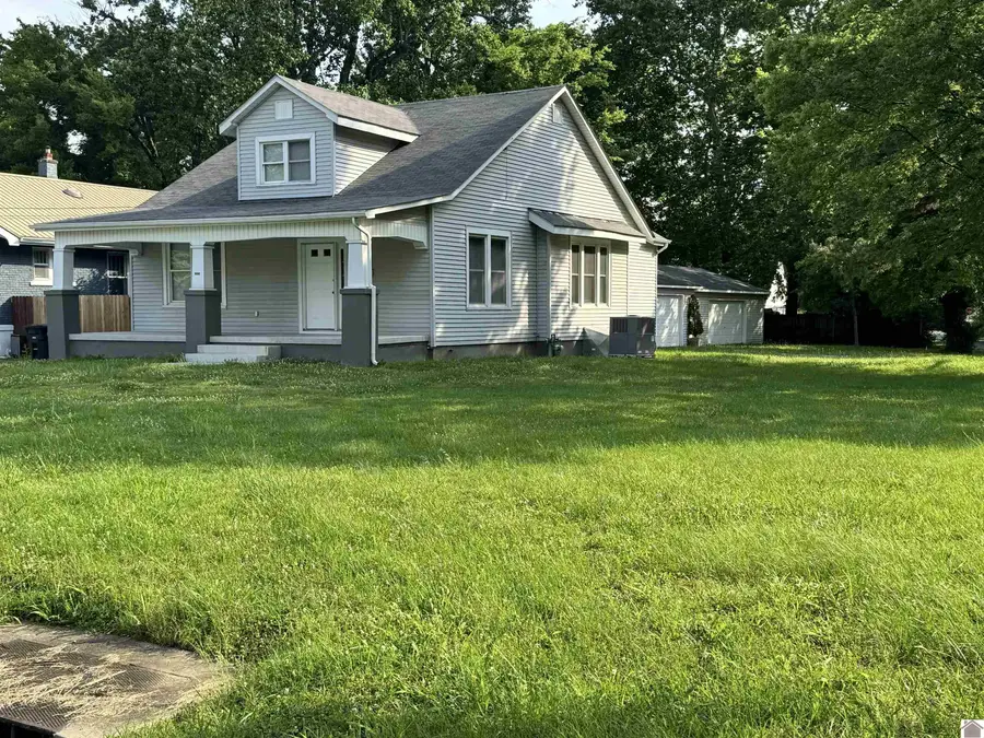 606 W Jefferson St, Paducah, KY 42001 - #2