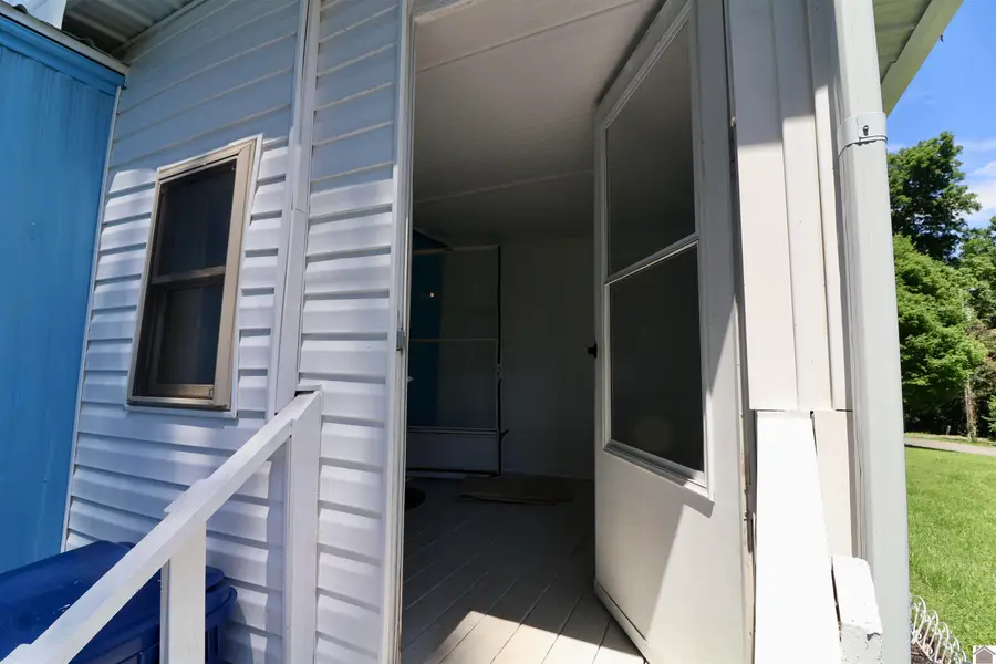 212 Virginia Cir, Cadiz, KY 42211 - #3