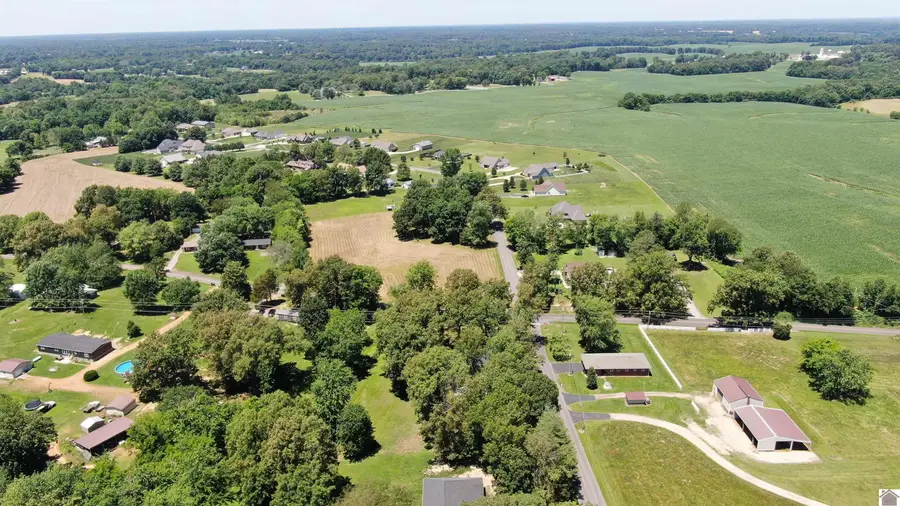 1720 Lovelaceville Florence Station Road West, Paducah, KY 42001 - #3