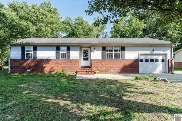 86 Cambridge Drive, Murray, KY 42071