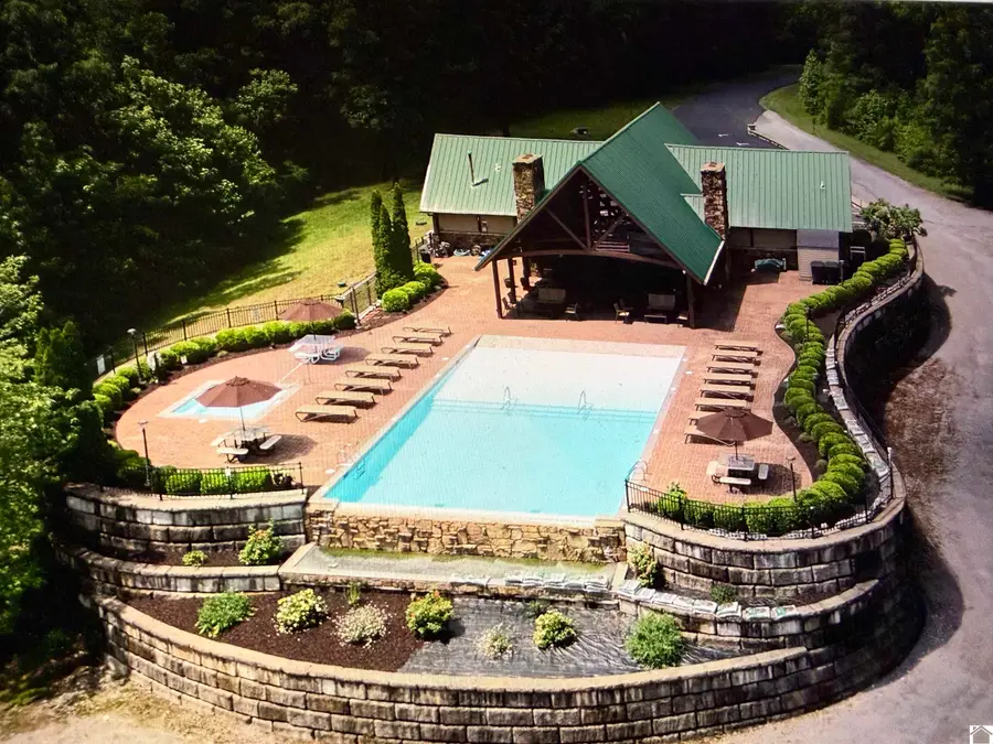 00 Hawkridge, Murray, KY 42071 - #2