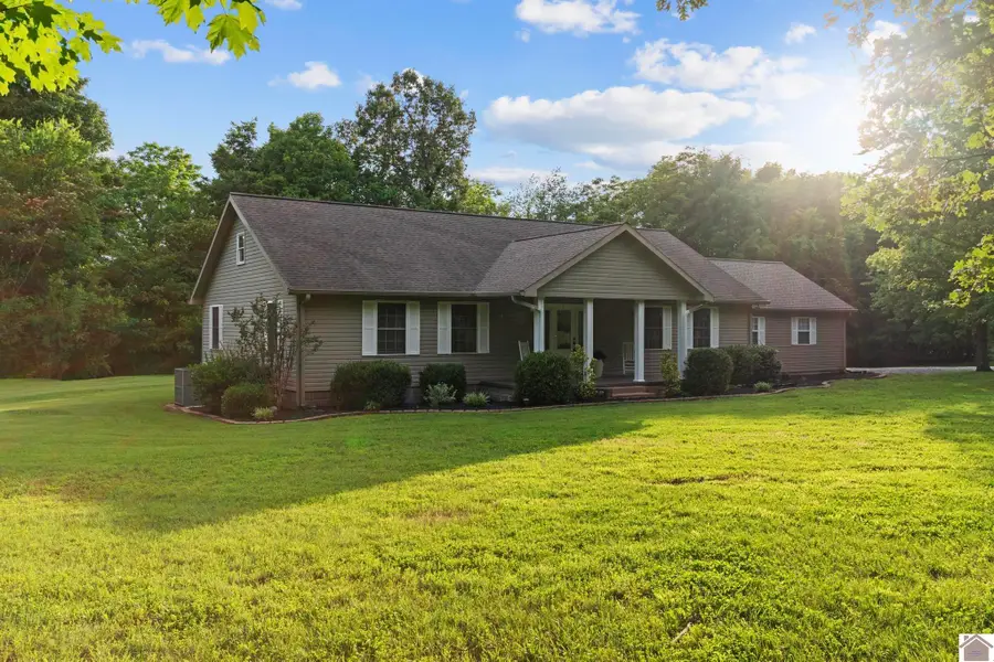 43 Fairview St., Benton, KY 42025 - #2