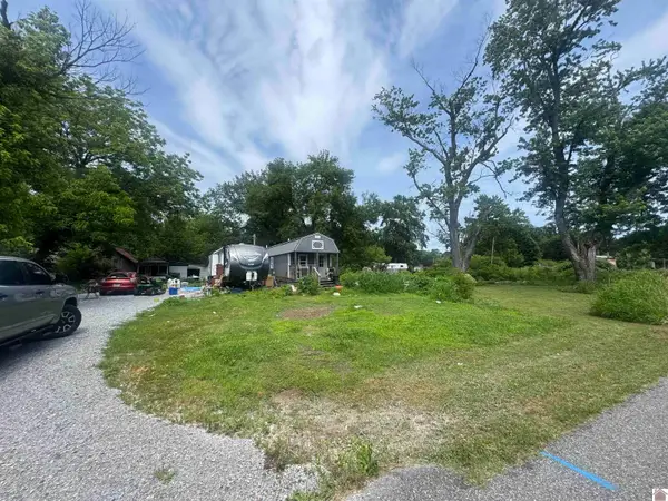 398 State Highway 1748 E, Mayfield, KY 42066
