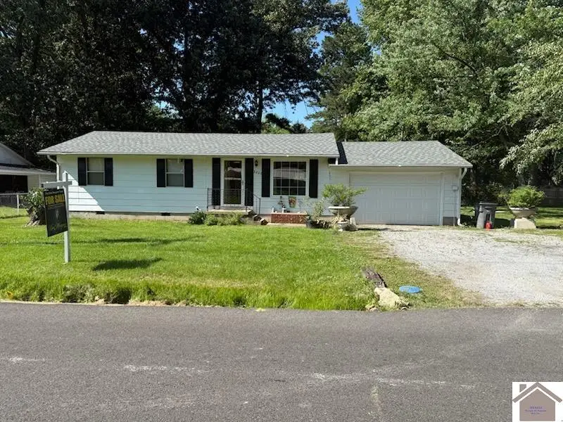 2220 W Hovekamp Rd, Paducah, KY 42003 - #1
