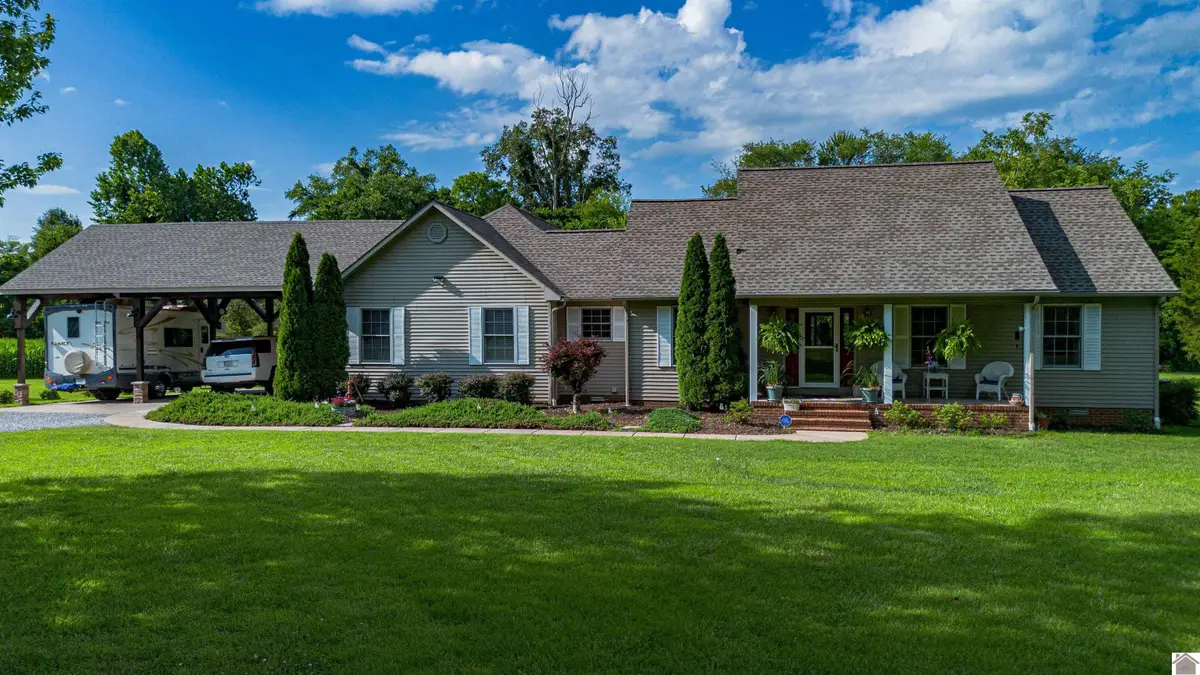 600 E Blanks Rd, Wickliffe, KY 42087 - #1
