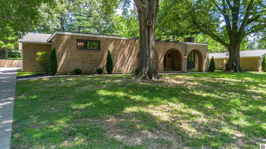 3664 Marlborough Way, Paducah, KY 42001 - #3