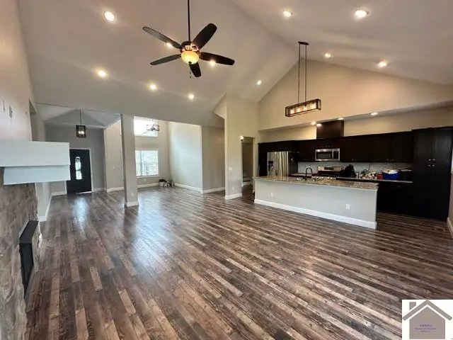 205 Fairview Drive, Mayfield, KY 42066 - #2