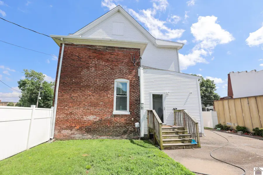 807/815 Jefferson St, Paducah, KY 42001 - #3