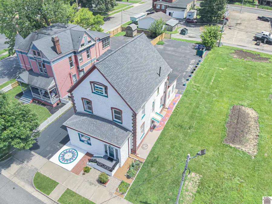 806 Jefferson St, Paducah, KY 42001 - #2