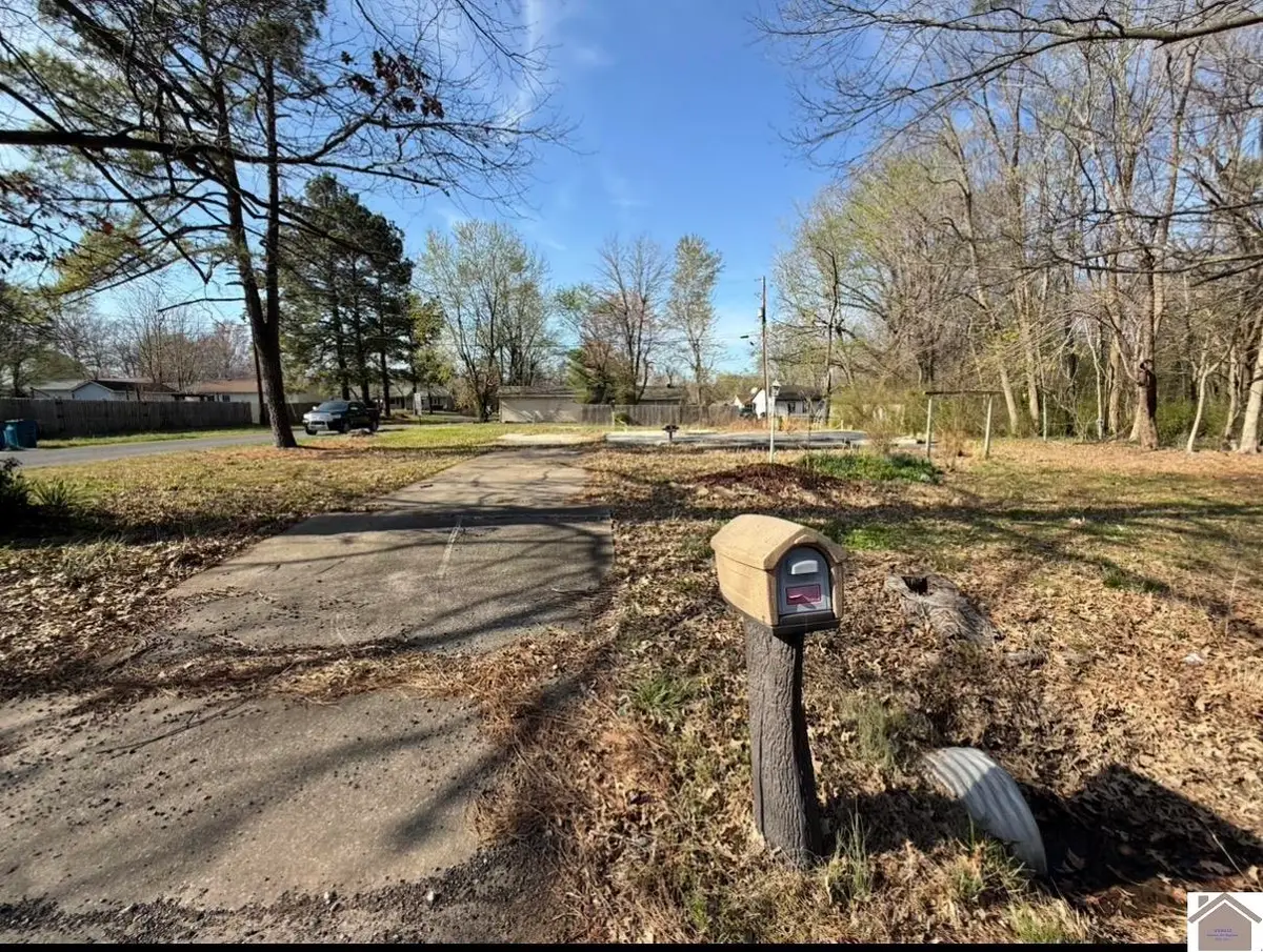 7435 Cairo Road, West Paducah, KY 42086 - #1