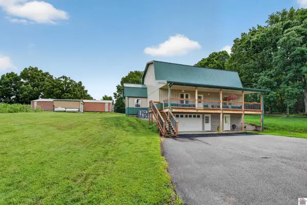 848 Paradise Rd, Grand Rivers, KY 42045