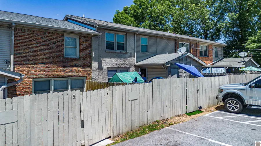 6235 Benton Road, Paducah, KY 42003 - #3