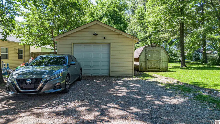755 N 26th Street, Paducah, KY 42001 - #3