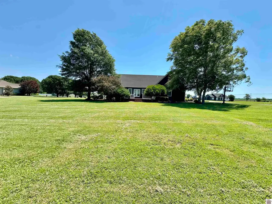 81 Oak Shadow, Benton, KY 42025 - #3