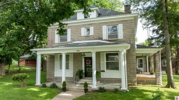 101 W Wellington St, Hickman, KY 42050