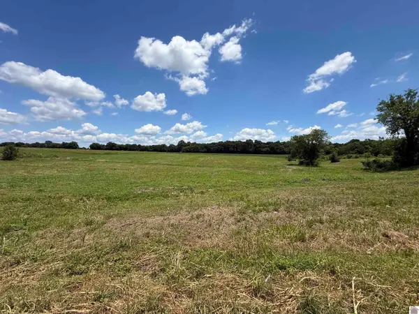 1720 Hopkins Road, Murray, KY 42071