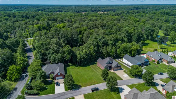 255 Forest Ridge Cove, Paducah, KY 42003