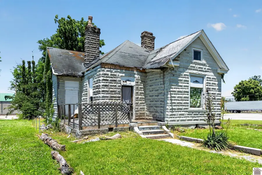 1105 S South Campbell Street, Hopkinsville, KY 42240 - #2