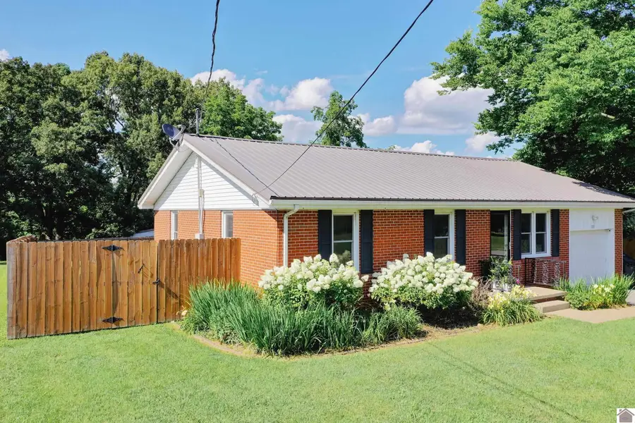 111 Oak Drive, Princeton, KY 42445 - #3