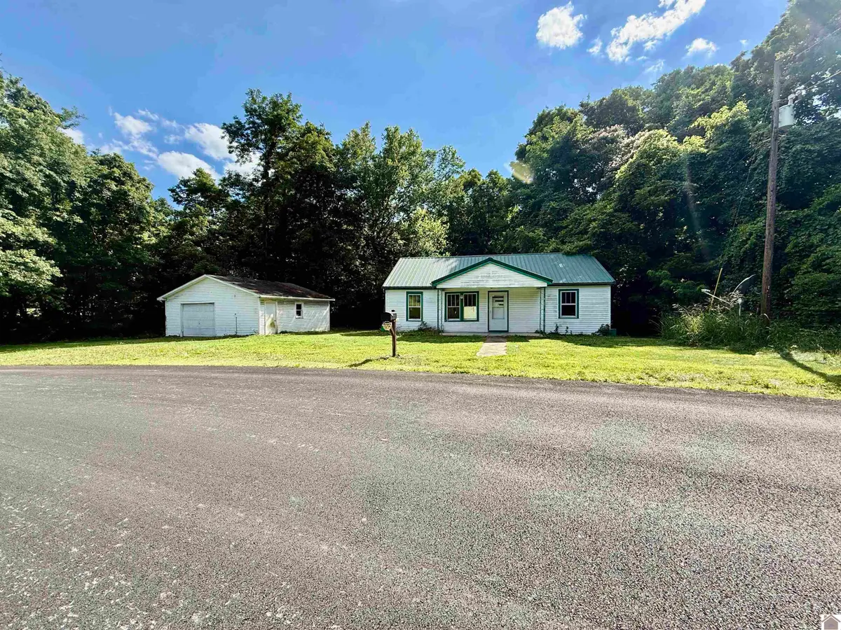 115 Military Road, Herndon, KY 42236 - #1