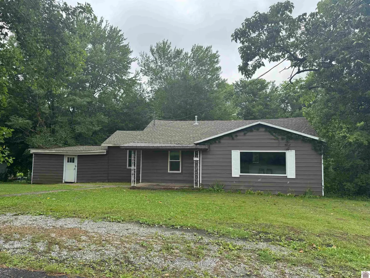 1622 Walnut Street, Benton, KY 42025 - #1