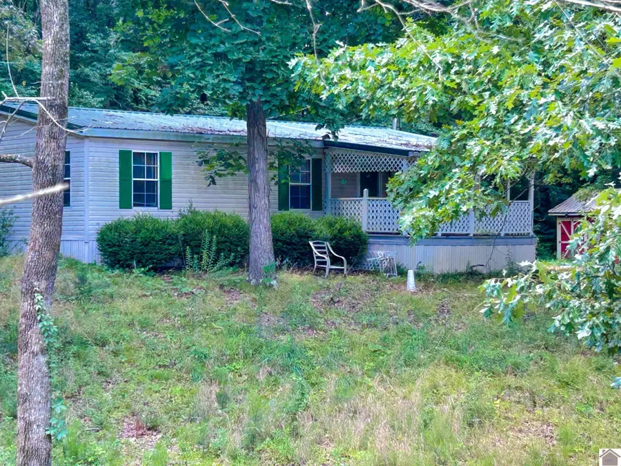 95 Helton St., Calvert City, KY 42029 - #3